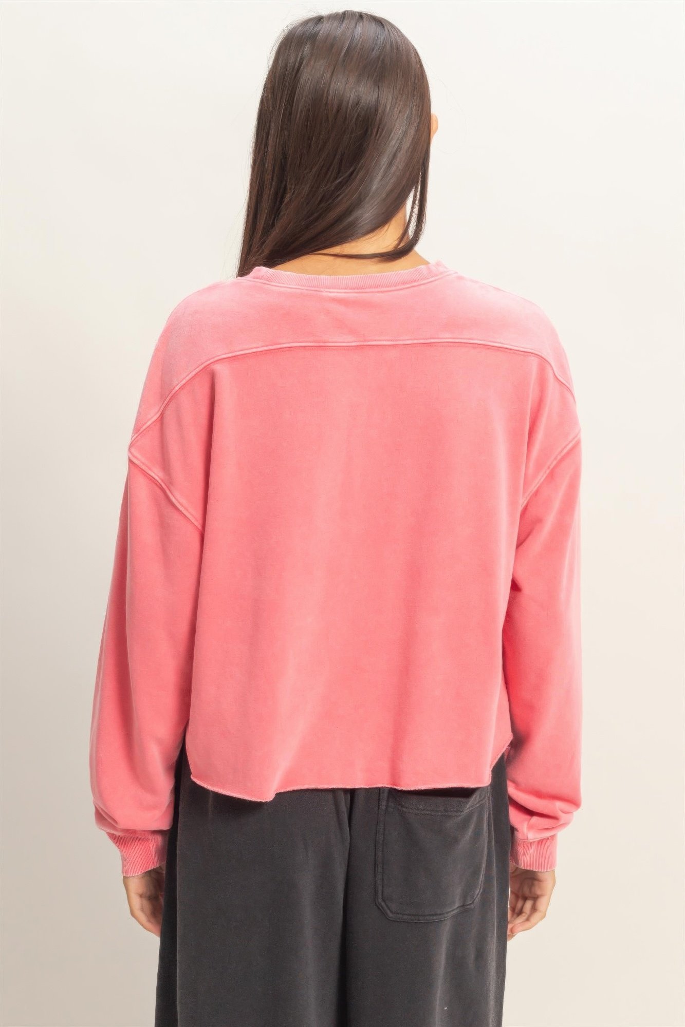 Cropped Mineral Wash Sweatshirt Cropped Mineral Wash Sweatshirt - Image 40