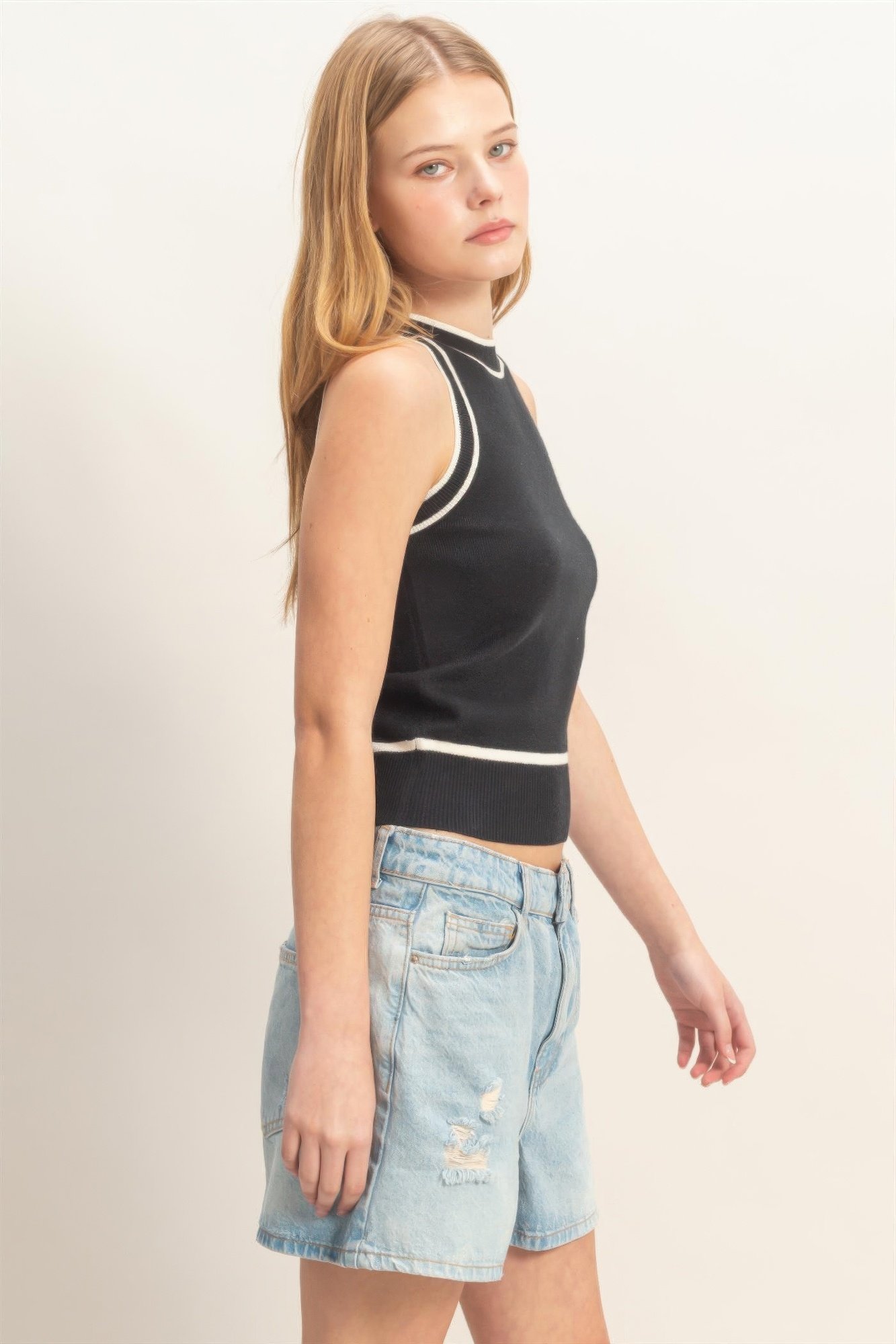 Contrast Trim Sleeveless Ribbed Top Contrast Trim Sleeveless Ribbed Top - Image 10