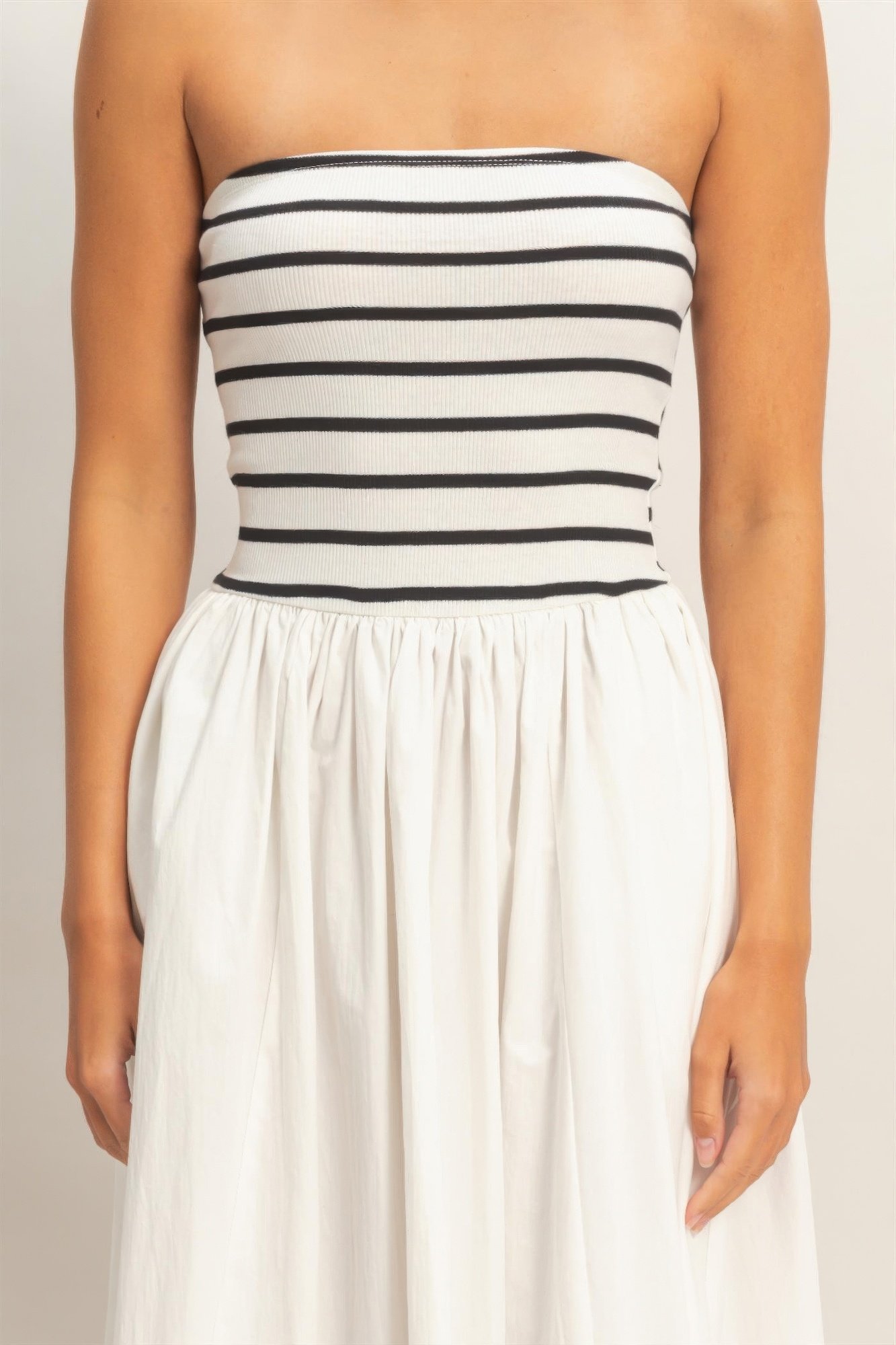 Striped Strapless Flowy Midi Dress Striped Strapless Flowy Midi Dress - Image 22