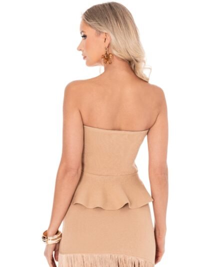 Strapless Minimalist Top – Sleek Fit for Day & Night Wear Strapless Minimalist Top – Sleek Fit for Day & Night Wear