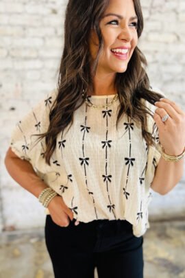 Beige Bow Print Puff Short Sleeve Top - Image 3