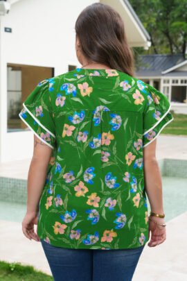 Green Plus Size Ruffled Short Sleeve Floral Top Green Plus Size Ruffled Short Sleeve Floral Top - Image 2