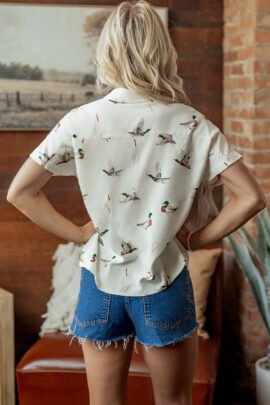 White Mallard Printed Button Flap Pocket Short Sleeve Shirt White Mallard Printed Button Flap Pocket Short Sleeve Shirt - Image 2