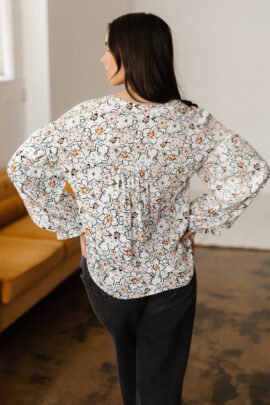 Khaki Bold Floral Print Frilled Puff Sleeve Button Down Shirt - Image 2
