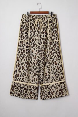 Khaki Exposed Seam Patched Pocket Plus Size Drawstring Leopard Wide Leg Pants Khaki Exposed Seam Patched Pocket Plus Size Drawstring Leopard Wide Leg Pants - Image 6
