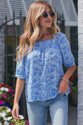 Sky Blue Square Neck Short Puff Sleeve Pleated Floral Blouse - Image 5