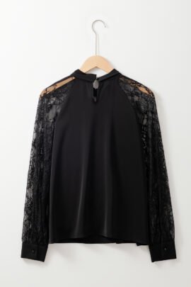 Black Keyhole Neckline Floral Lace Raglan Sleeve Blouse Black Keyhole Neckline Floral Lace Raglan Sleeve Blouse - Image 7