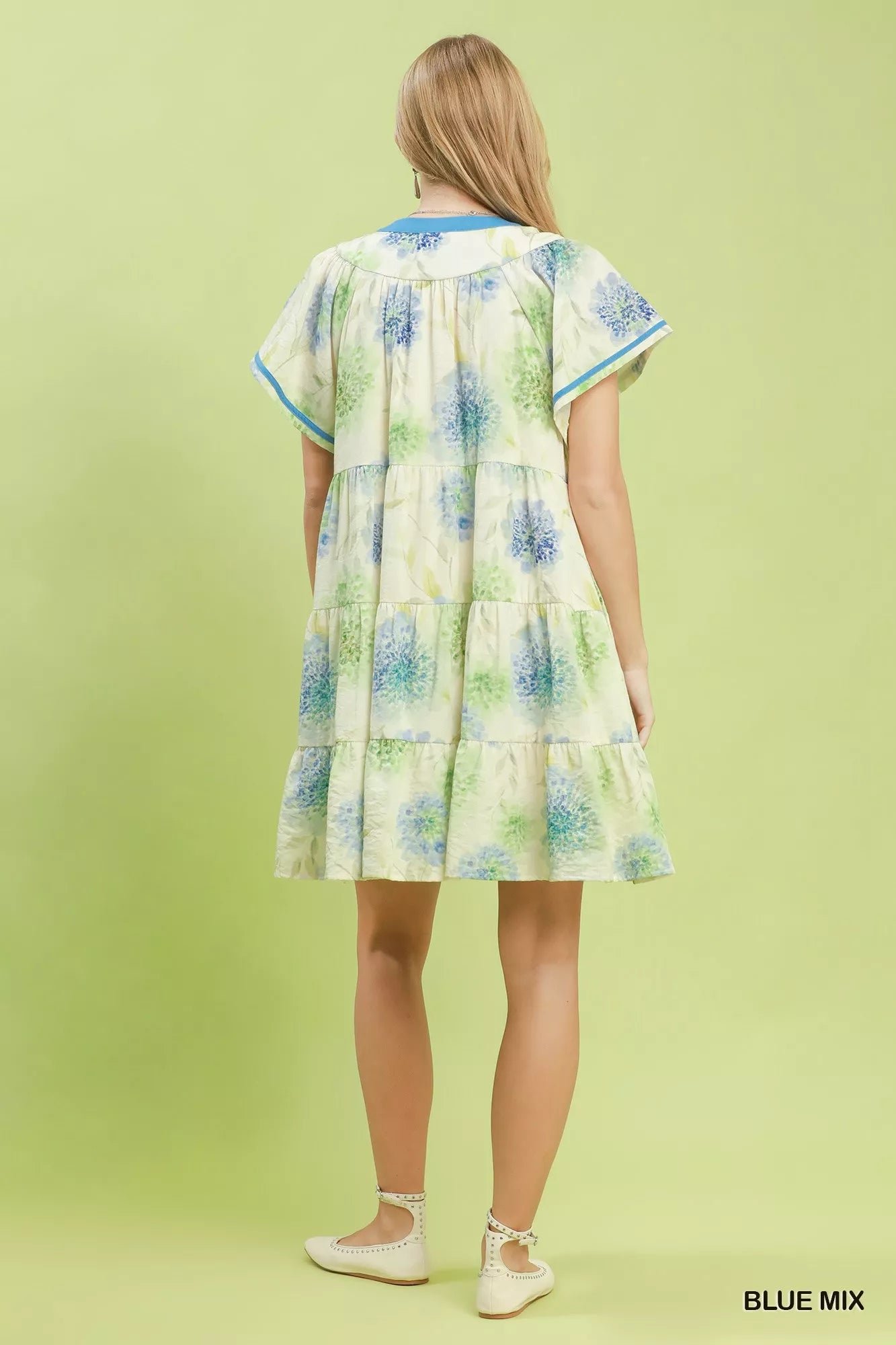 Umgee Floral Print Contrast Trim Tiered Babydoll Dress 224bba05-9e23-47dc-a24c-ca42a0e2a41c-Max-Origin