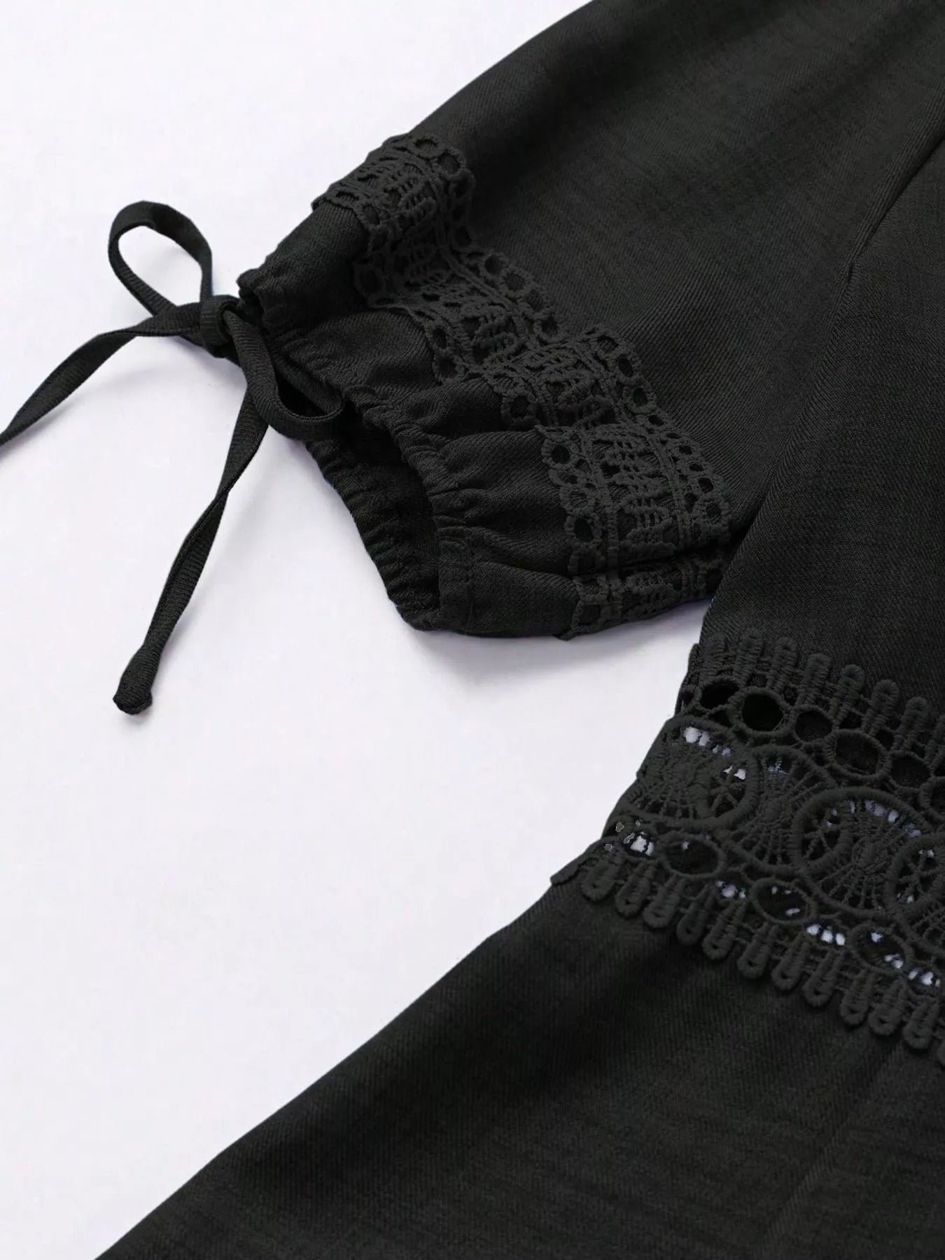 Lace Detail V-Neck Mini Dress 256c0c52-4c3e-41eb-8c23-ebd658a497b9-Max-Origin