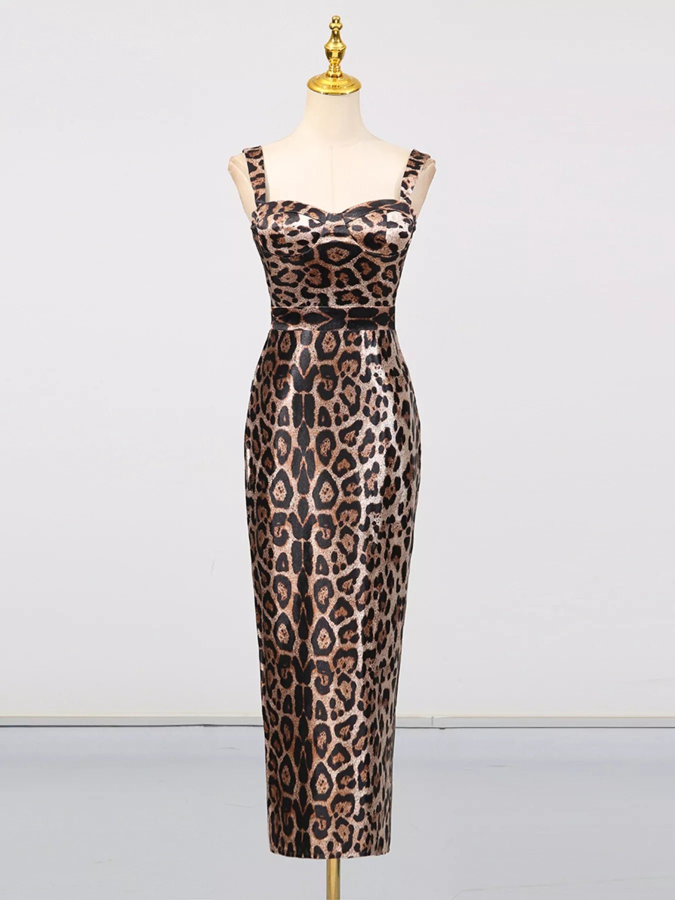 Leopard Print Bodycon Back Slit Midi Dress 419a694499ac41f59e99e965d44975d5-Max-Origin
