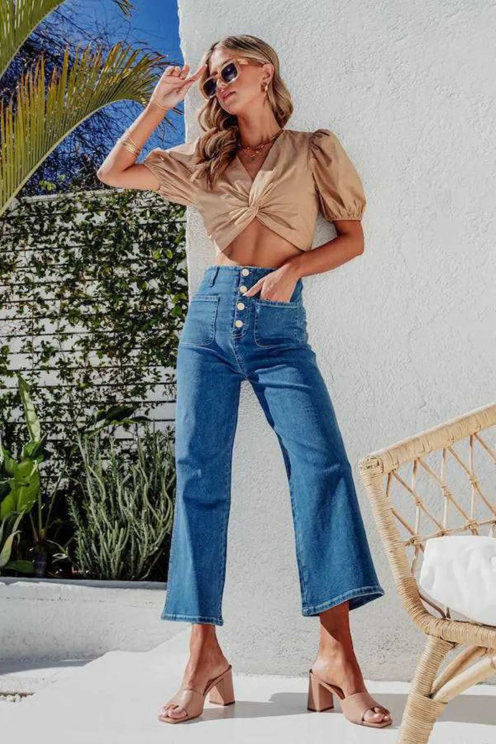 Button Fly Cropped Wide Leg Jeans 8109ea5f-3474-437f-aaeb-16c07933a842-Max