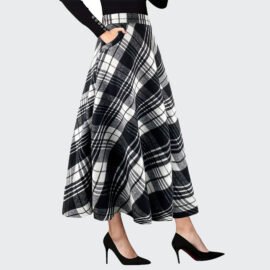 Elegant black and white plaid tweed large pocket long umbrella skirt autumn and winter thick loose skirt