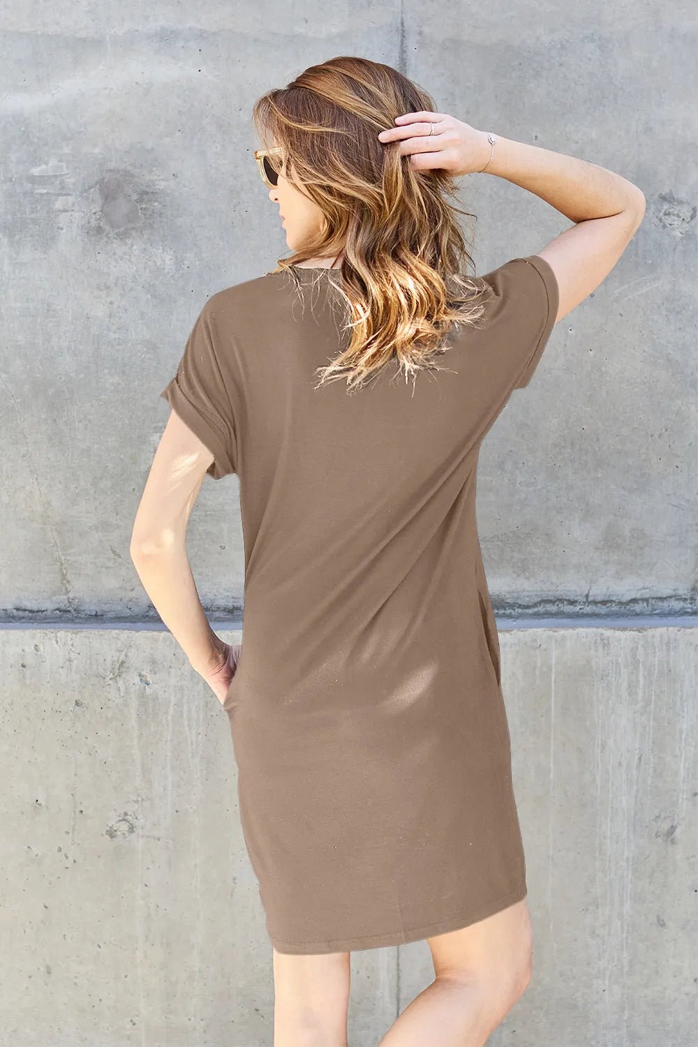Basic Bae Full Size Round Neck Short Sleeve Dress with Pockets a26528a3-10de-4147-9de0-cbb20558e1d7-Max