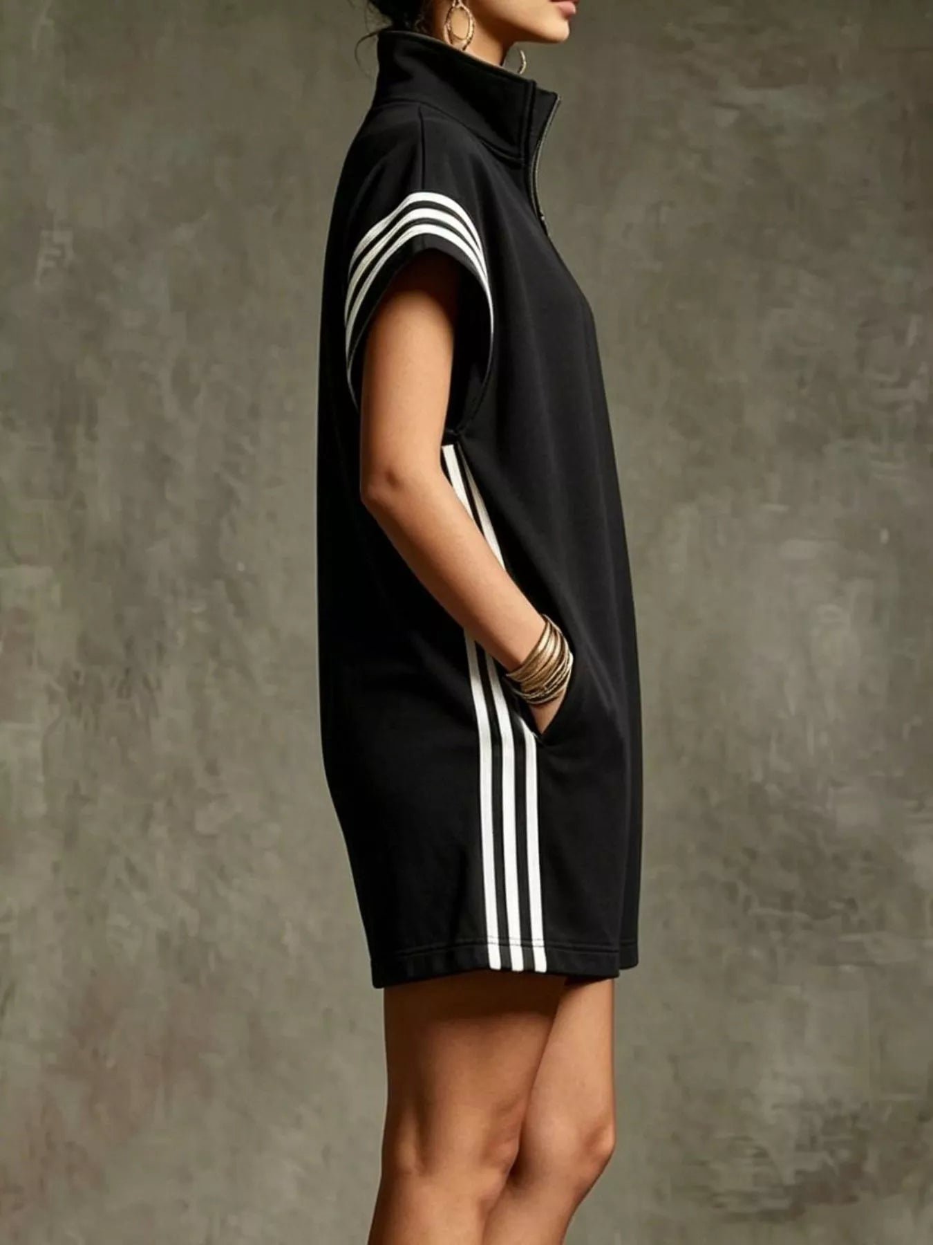 Striped Zip Front Short Sleeve Romper b50c8505-fdf3-424e-bc04-e0d1324cd83a-Max-Origin