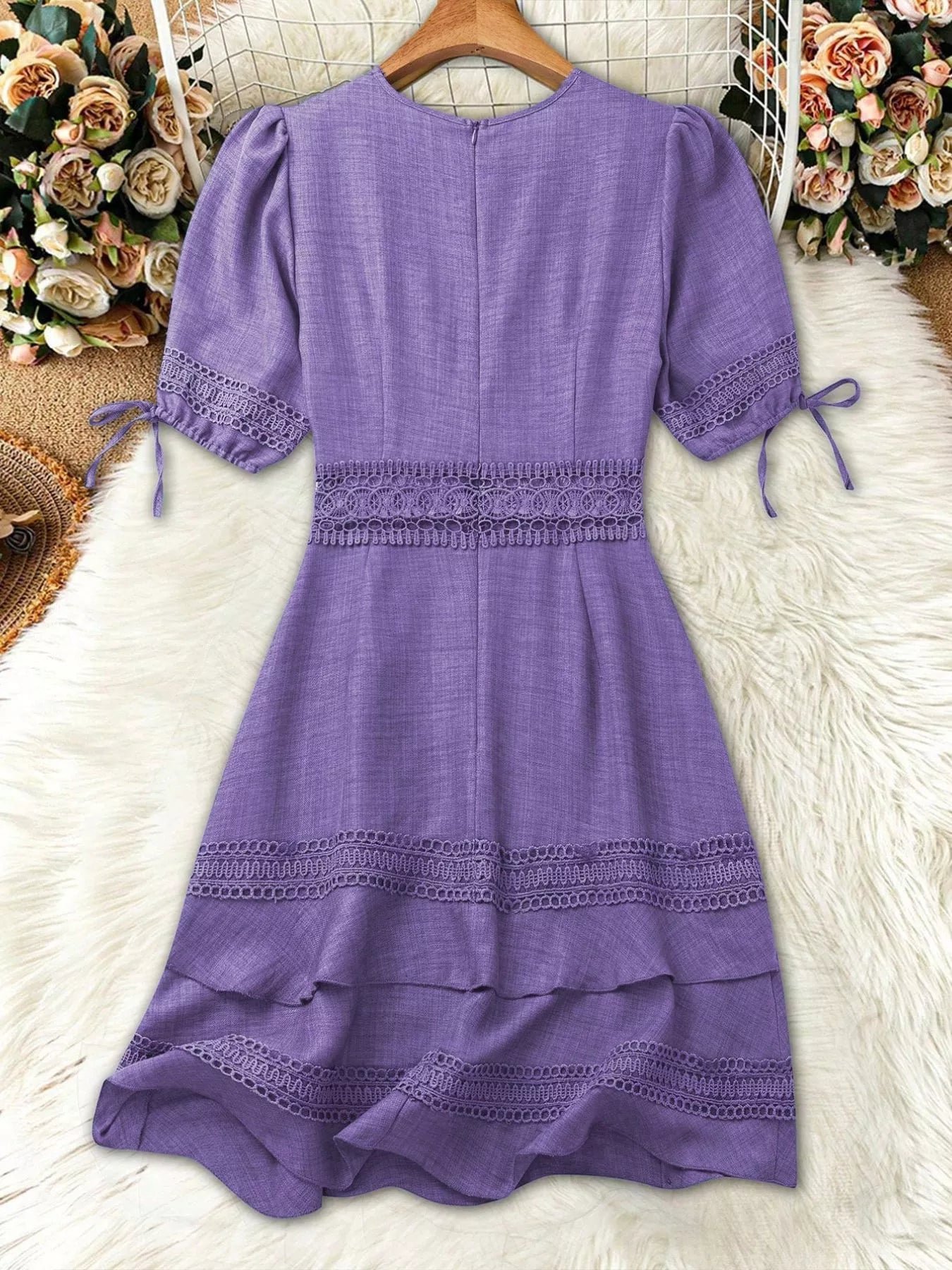 Lace Detail V-Neck Mini Dress b7e4fd54-6a8d-4d82-b42c-4f1eb7856be7-Max-Origin