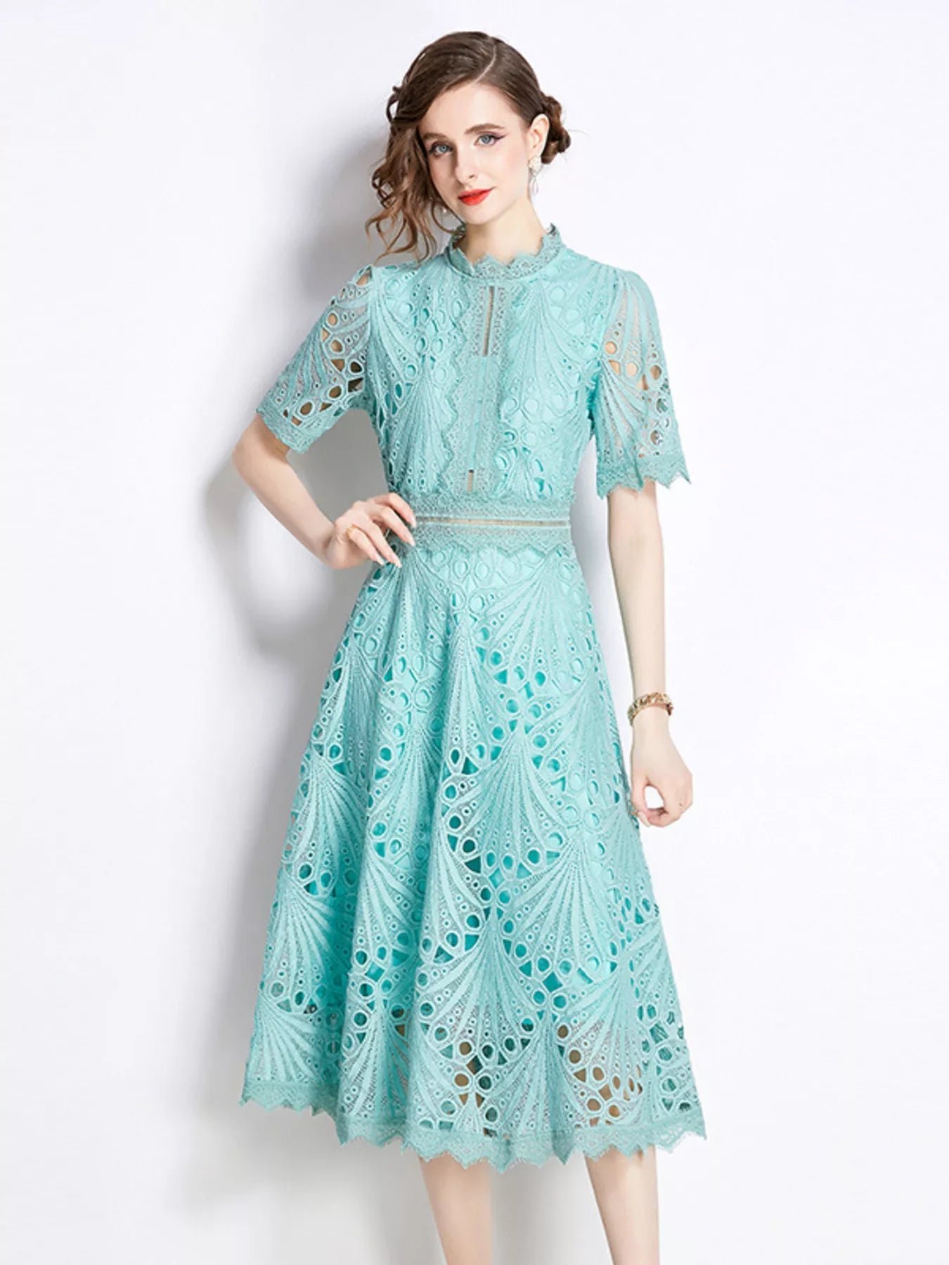 Full Size Lace Short Sleeve Midi Dress Plus Size bf9ddf94888d4ca292c8ed0e6a2ca119-Max-Origin