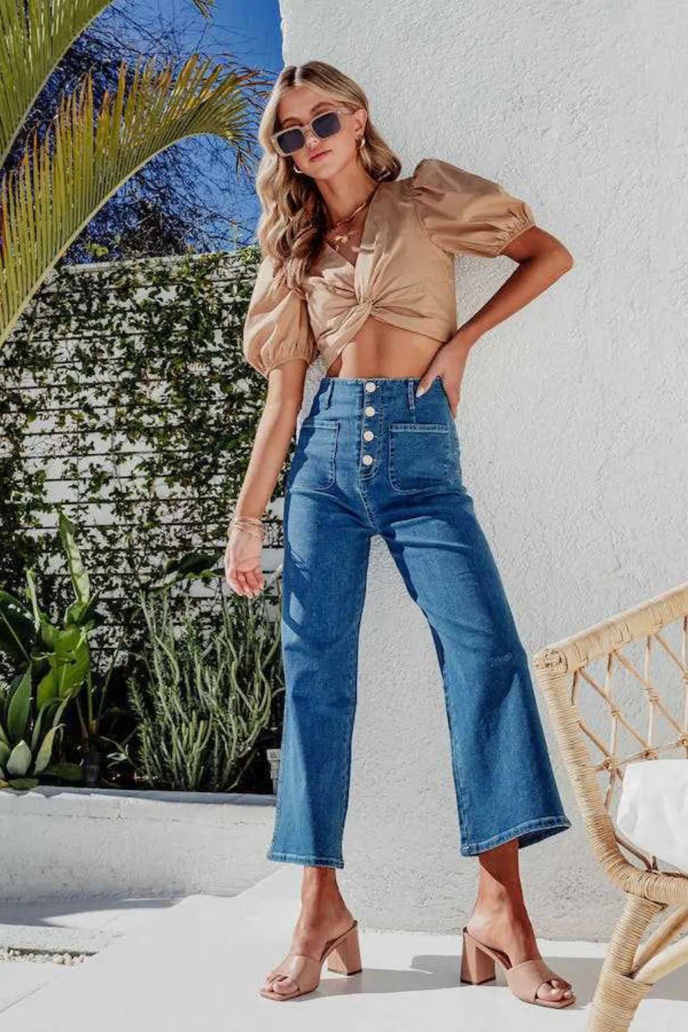Button Fly Cropped Wide Leg Jeans 4f9bc721-109c-4d7b-9074-f1b8650a2f18-Max