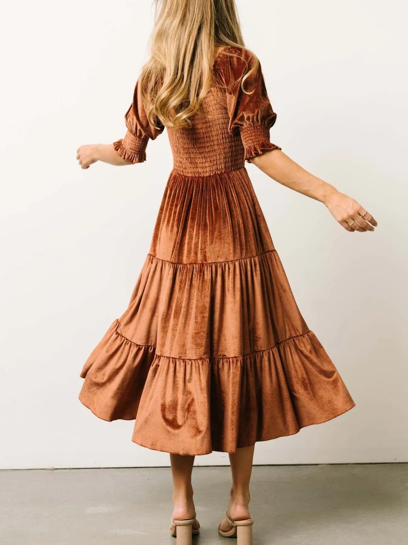 Smocked Half Sleeve Tiered Midi Dress df9027f6-aa7a-4a69-bf5b-cb60a5f3e9eb-Max-Origin