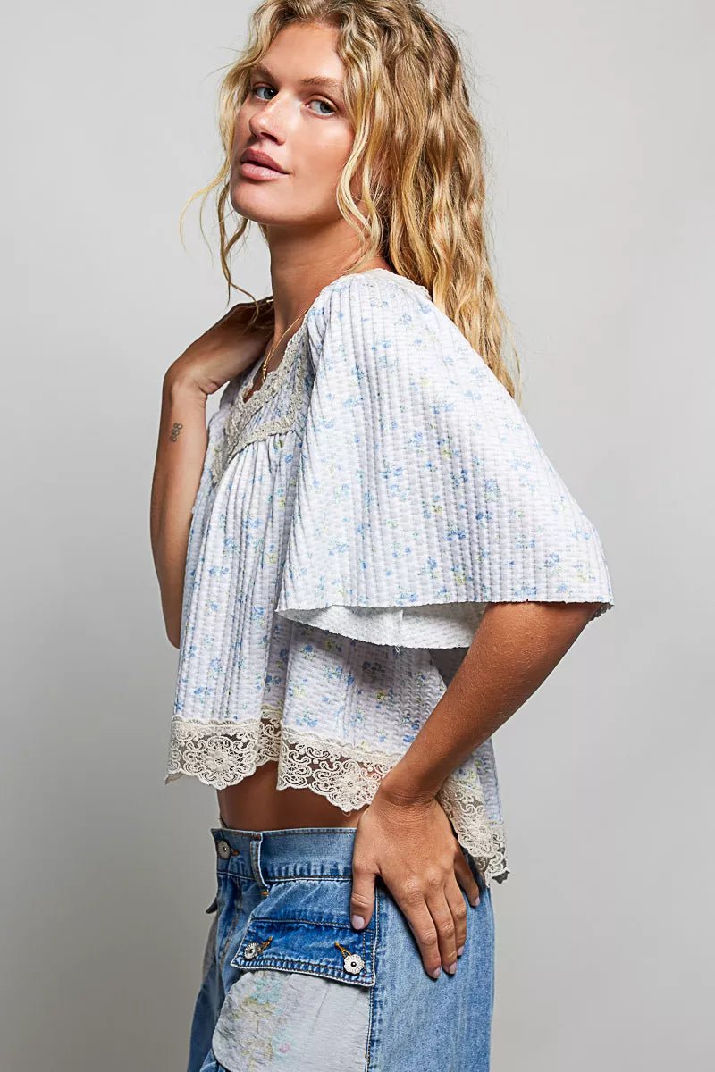 POL Floral Print Lace Trim Blouse ea5a65ce-bb80-4c06-932b-ffaf18fb07a4-Max-Origin