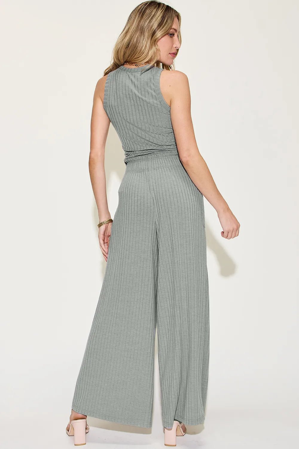 Basic Bae Full Size Ribbed Tank and Wide Leg Pants Set f0f7c5cc-2c20-4fa5-86fe-07d30367db6b-Max