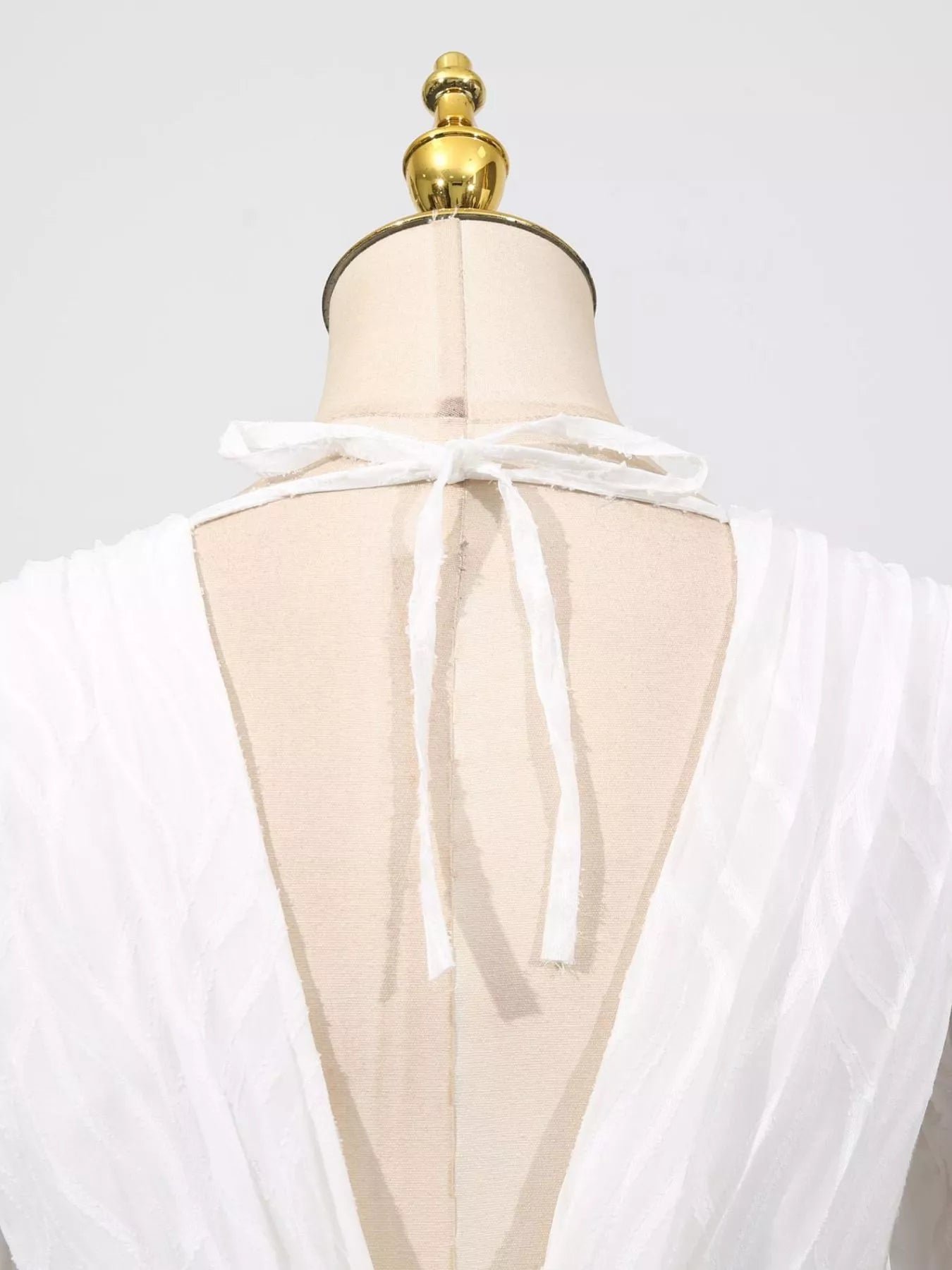 V-Neck Long Sleeve Maxi Dress f5014bf8-a71f-4b3e-b0fe-13e8b9f4010b-Max-Origin
